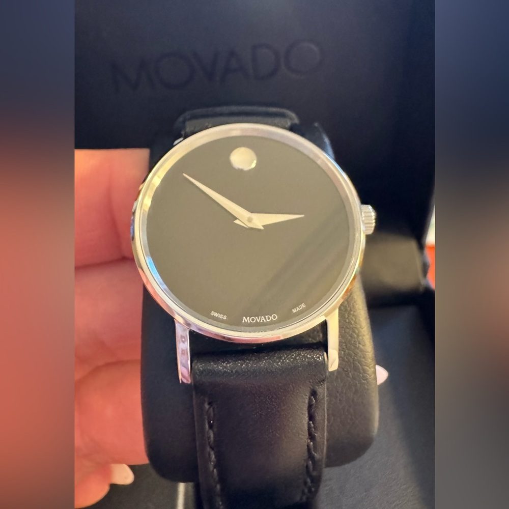 Authentic Movado Museum Classic 33mm